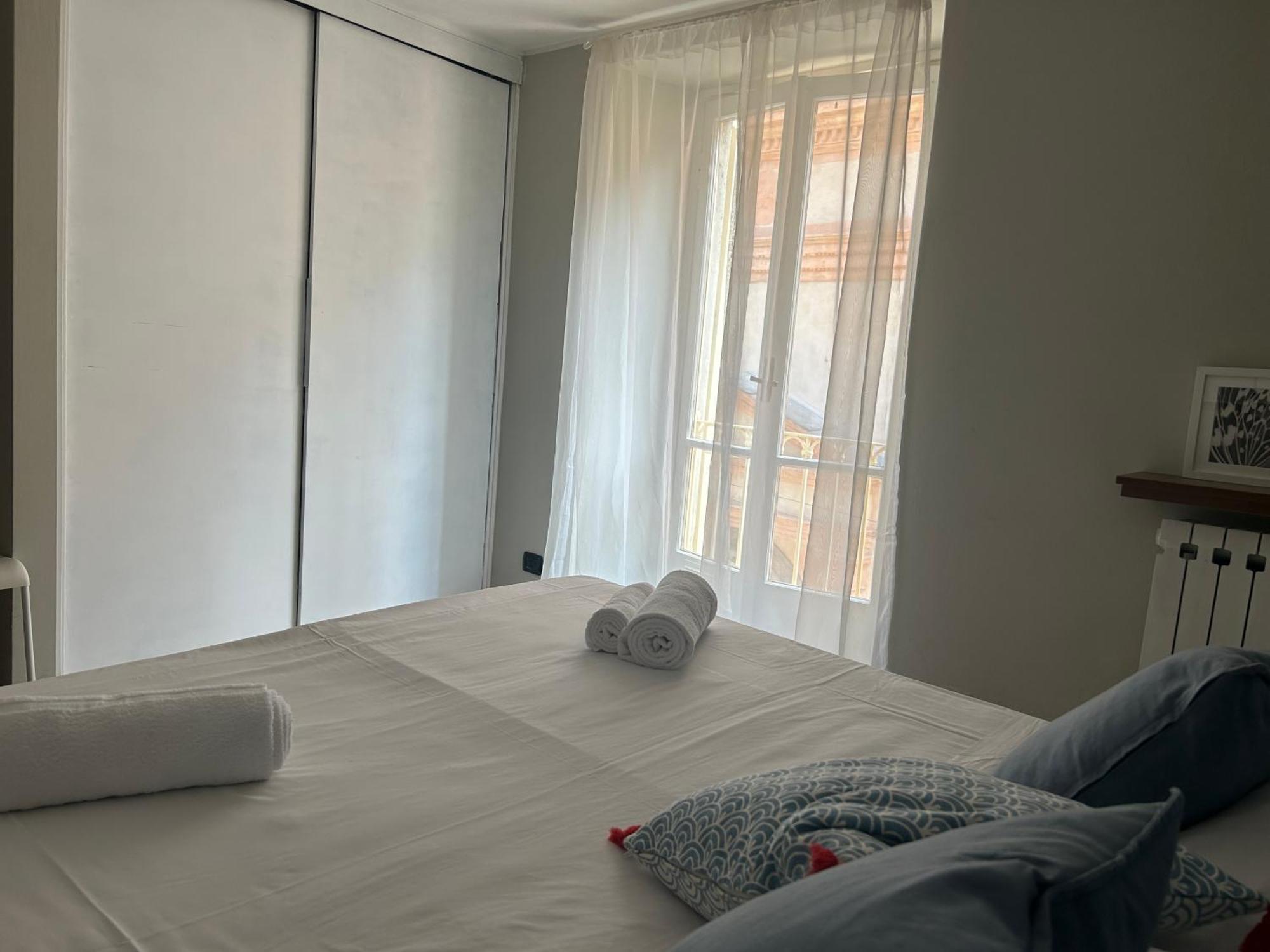 Alessandro 82 - Immobili E Soluzioni Rent 贝尔加莫 外观 照片